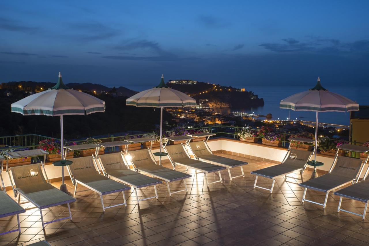 Hotel Villa Sirena - Thermae & Spa Ischia Exterior photo
