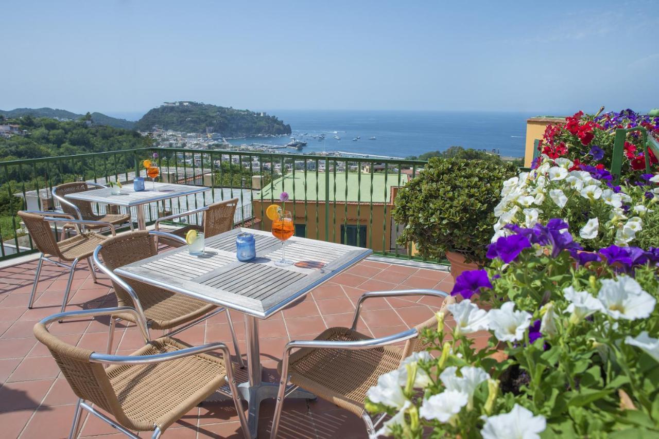 Hotel Villa Sirena - Thermae & Spa Ischia Exterior photo